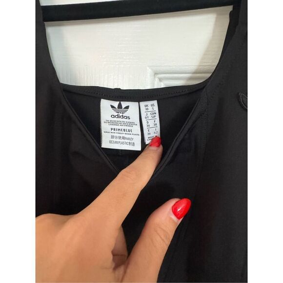 Adidas crop top sz small electric - Picture 3 of 5